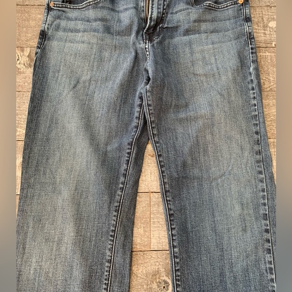 Lucky Brand 221 Original Straight Jeans - Picture 13 of 15
